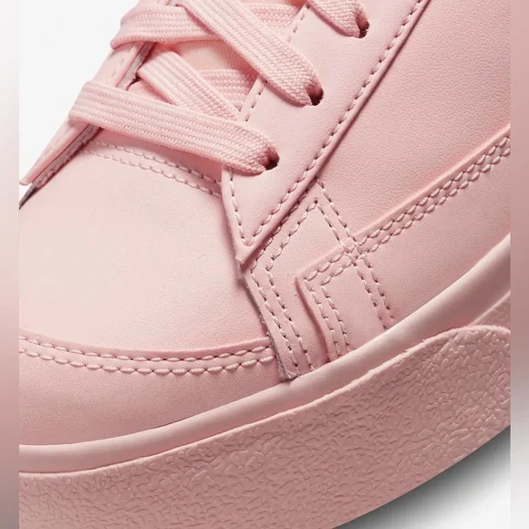 Nike Blazer Low Top Platform Sneakers Pink 5.5 - Picture 4 of 16